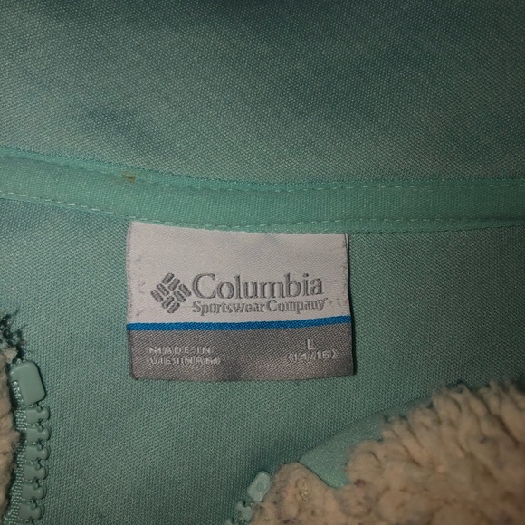 Columbia Fuzzy Jacket (kids large/adult small) - Picture 2 of 3